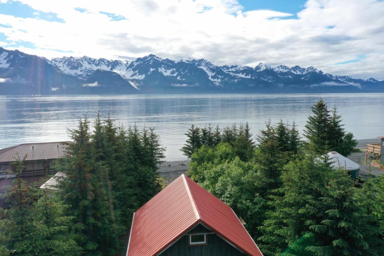 Resurrection Lodge On The Bay Seward Eksteriør bilde